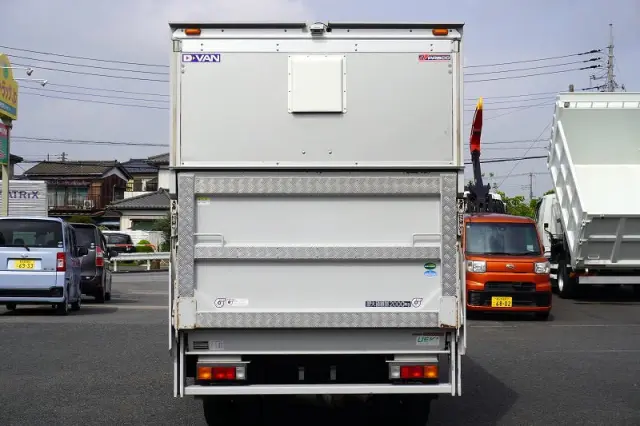 三菱 キャンター TPG-FEA50(2WD)の写真4