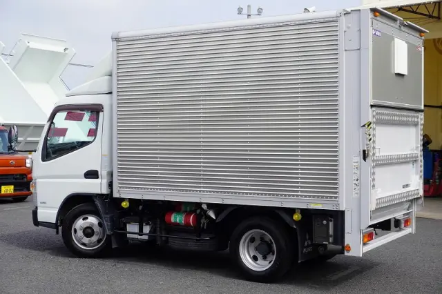 三菱 キャンター TPG-FEA50(2WD)の写真7