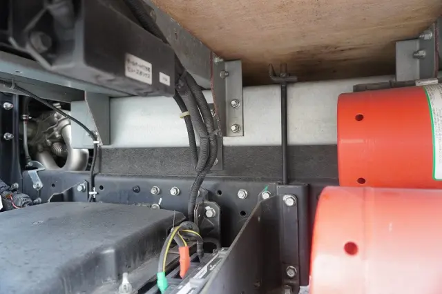 三菱 キャンター TPG-FEA50(2WD)の写真13