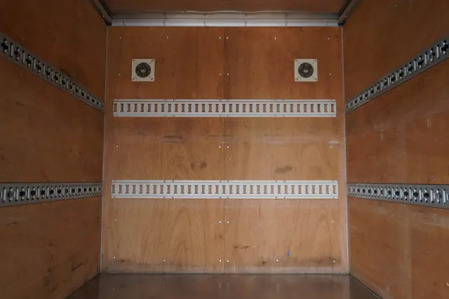 三菱 キャンター TPG-FEA50(2WD)の写真23