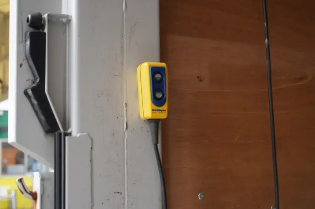 三菱 キャンター TPG-FEA50(2WD)の写真24