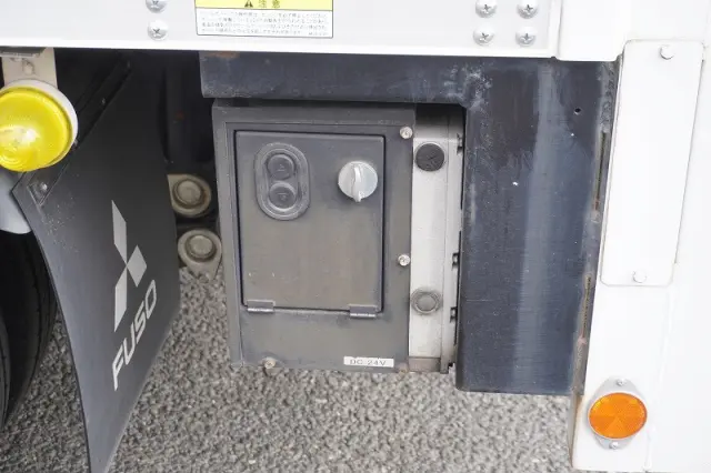三菱 キャンター TPG-FEA50(2WD)の写真30