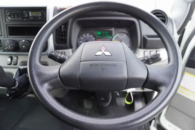 三菱 キャンター TPG-FEA50(2WD)の写真32