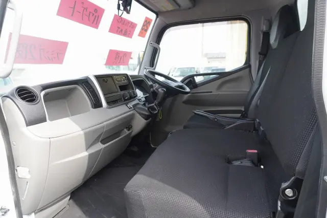 三菱 キャンター TPG-FEA50(2WD)の写真41