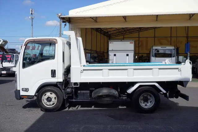 いすゞ エルフ TKG-NPR85YN(2WD)の写真3