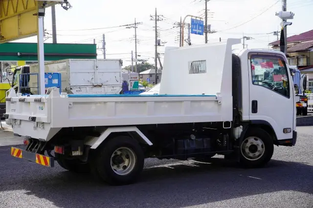 いすゞ エルフ TKG-NPR85YN(2WD)の写真8