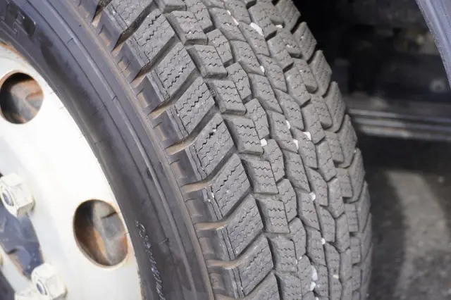 いすゞ エルフ TKG-NPR85YN(2WD)の写真10