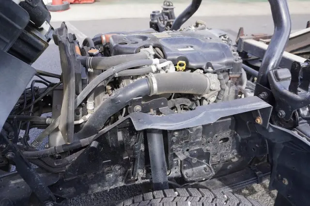 いすゞ エルフ TKG-NPR85YN(2WD)の写真15