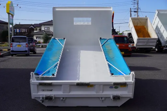 いすゞ エルフ TKG-NPR85YN(2WD)の写真19