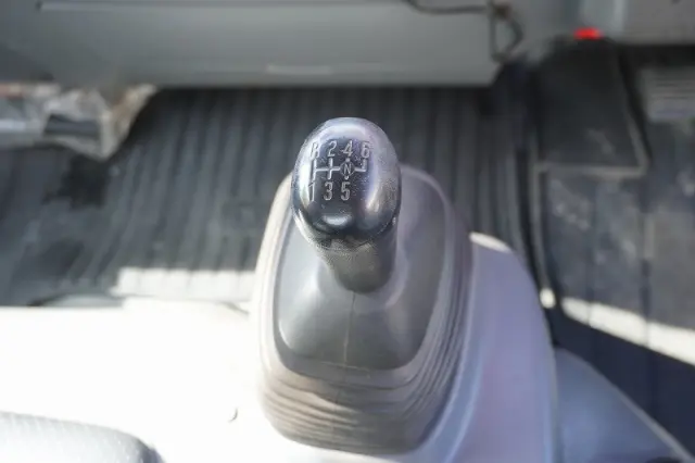 いすゞ エルフ TKG-NPR85YN(2WD)の写真33