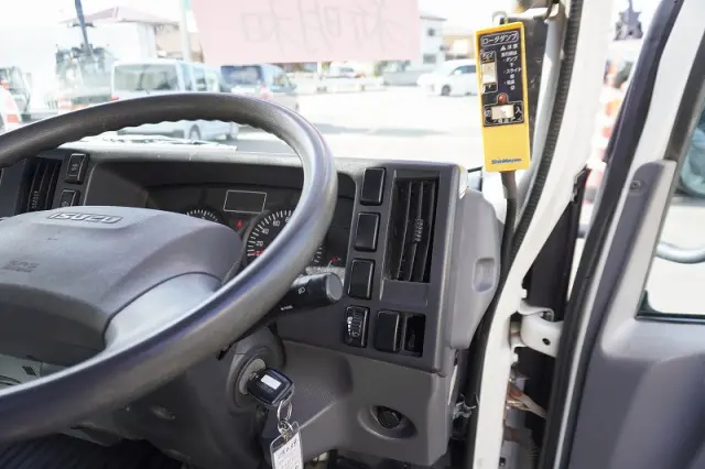 いすゞ エルフ TKG-NPR85YN(2WD)の写真36