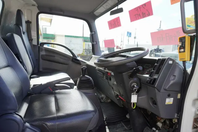 いすゞ エルフ TKG-NPR85YN(2WD)の写真39