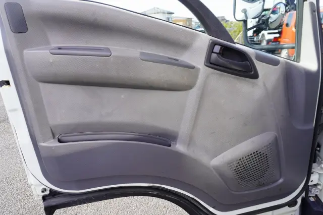 いすゞ エルフ TKG-NPR85YN(2WD)の写真42