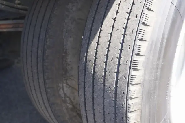 いすゞ フォワード 2RG-FRR90S2(2WD)の写真10