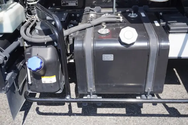 いすゞ フォワード 2RG-FRR90S2(2WD)の写真17