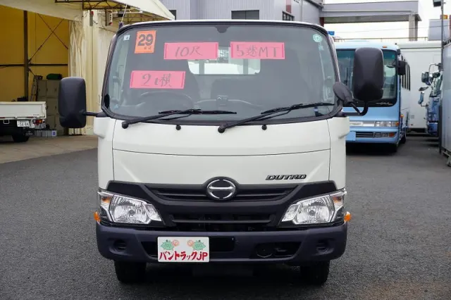 日野 デュトロ TKG-XZU605M(2WD)の写真2