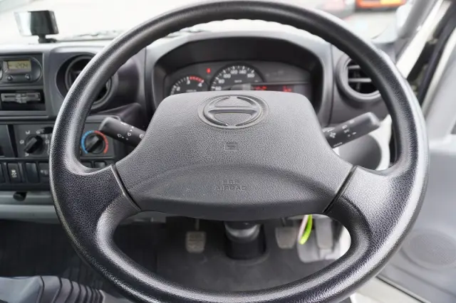 日野 デュトロ TKG-XZU605M(2WD)の写真23