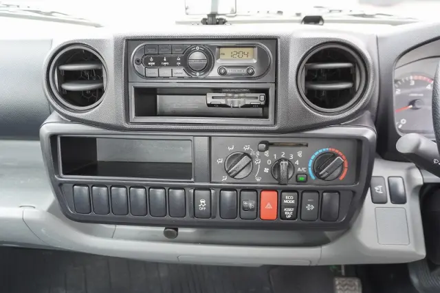 日野 デュトロ TKG-XZU605M(2WD)の写真25