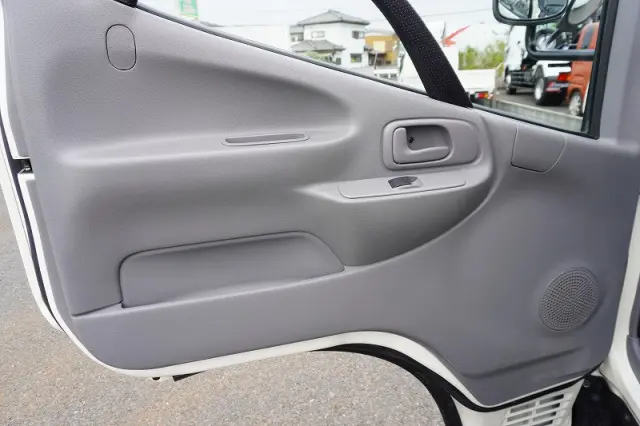 日野 デュトロ TKG-XZU605M(2WD)の写真33