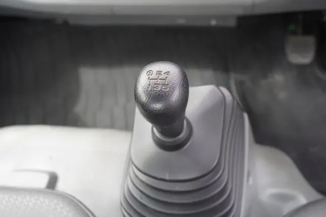 日野 デュトロ TKG-XZU605M(2WD)の写真24