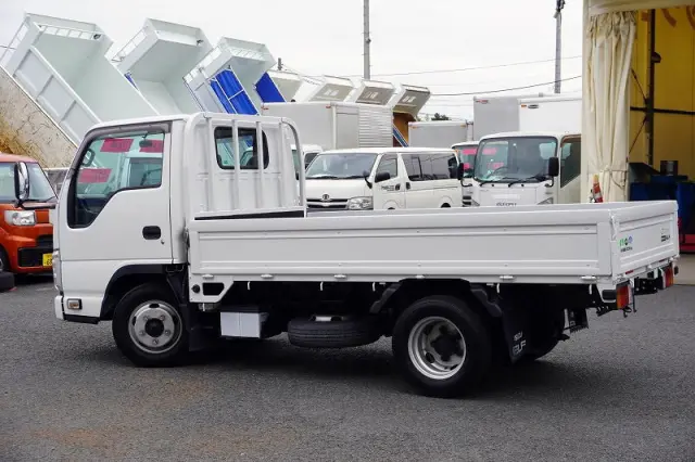 いすゞ エルフ TRG-NJR85A(2WD)の写真7