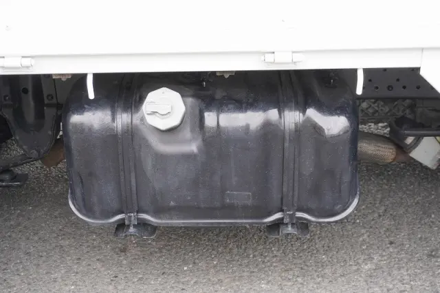 いすゞ エルフ TRG-NJR85A(2WD)の写真22