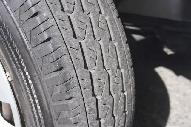 トヨタ ハイエースバン CBF-TRH200V(2WD)の写真10