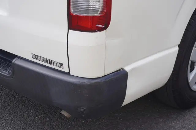 トヨタ ハイエースバン CBF-TRH200V(2WD)の写真29