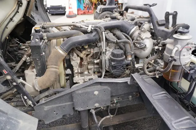 いすゞ フォワード TKG-FRR90S1(2WD)の写真14