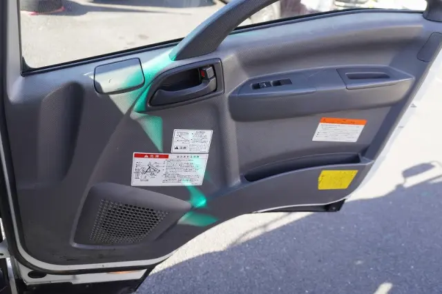 いすゞ フォワード TKG-FRR90S1(2WD)の写真35