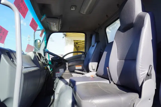 いすゞ フォワード TKG-FRR90S1(2WD)の写真39