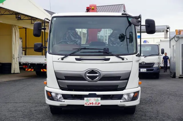 日野 レンジャー 2KG-FC2ABA(2WD)の写真2