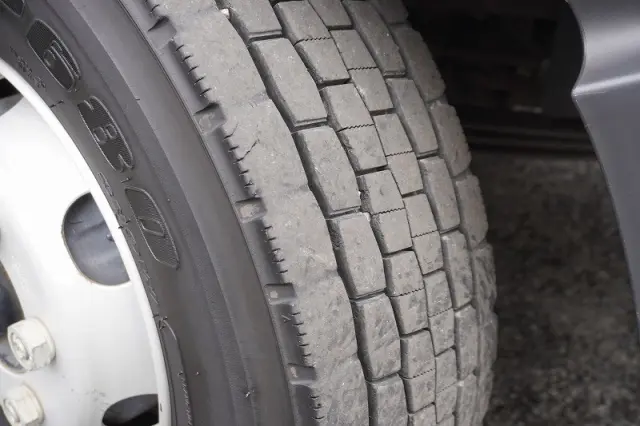 日野 レンジャー 2KG-FC2ABA(2WD)の写真9