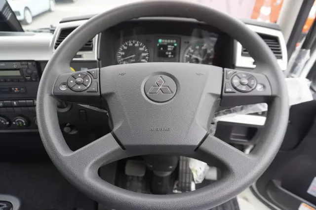 三菱 ファイター 2KG-FK62FZ(2WD)の写真32