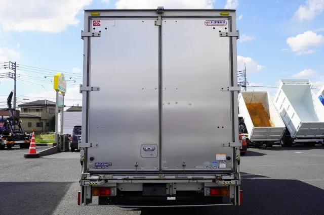 トヨタ ダイナ TKG-XZU710(2WD)の写真4