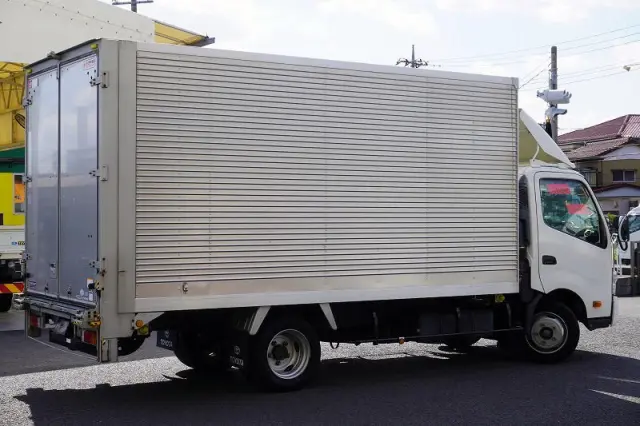 トヨタ ダイナ TKG-XZU710(2WD)の写真8