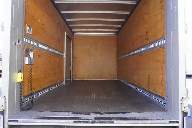 トヨタ ダイナ TKG-XZU710(2WD)の写真20