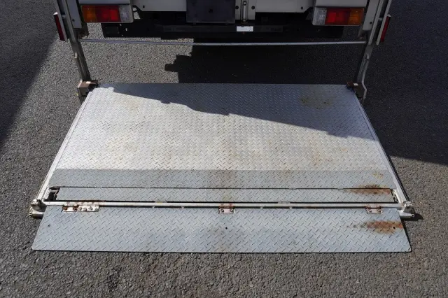 トヨタ ダイナ TKG-XZU710(2WD)の写真25