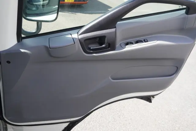 トヨタ ダイナ TKG-XZU710(2WD)の写真42