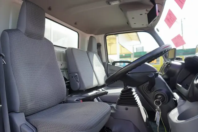 トヨタ ダイナ TKG-XZU710(2WD)の写真43