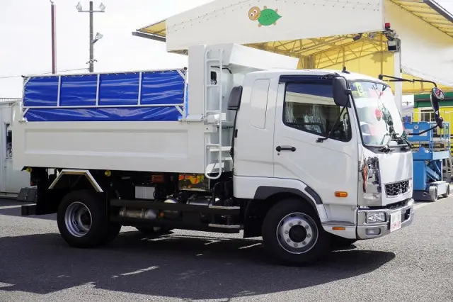 三菱 ファイター 2KG-FK62FZ(2WD)の写真6