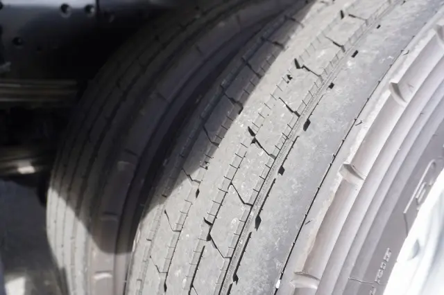 三菱 ファイター 2KG-FK62FZ(2WD)の写真10