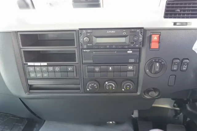 三菱 ファイター 2KG-FK62FZ(2WD)の写真32