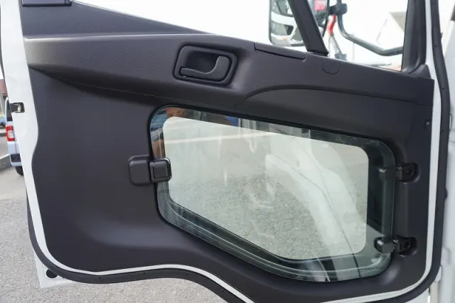 三菱 ファイター 2KG-FK62FZ(2WD)の写真41