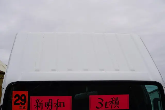 いすゞ エルフ TPG-NKR85AN(2WD)の写真17
