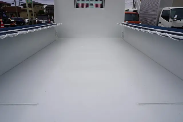 いすゞ エルフ TPG-NKR85AN(2WD)の写真22