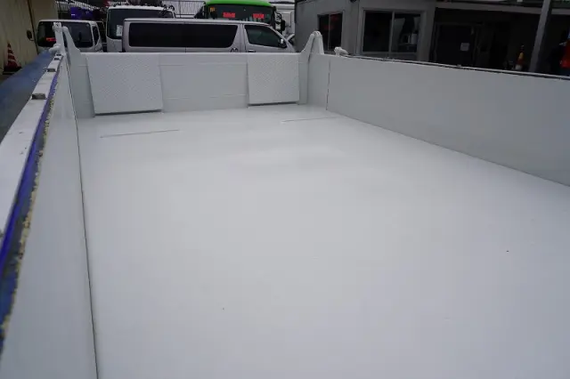 いすゞ エルフ TPG-NKR85AN(2WD)の写真25