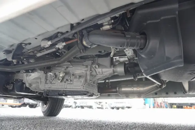 トヨタ ハイエースバン CBF-TRH200V(2WD)の写真13