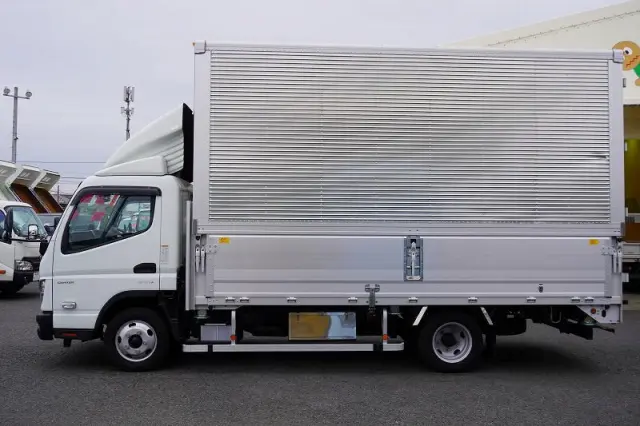 三菱 キャンター 2RG-FEB50(2WD)の写真3