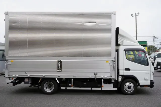 三菱 キャンター 2RG-FEB50(2WD)の写真5